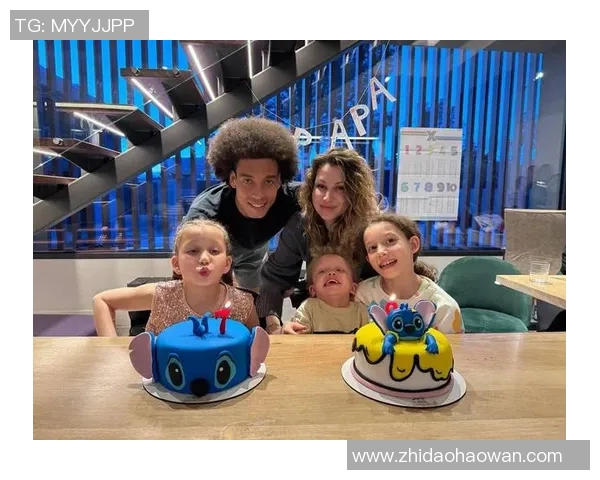 法国足球明星妻子们的生活与时尚:她们如何影响球员的职业生涯与个人形象 法国足球明星妻子们的生活与时尚:她们如何影响球员的职业生涯与个人形象