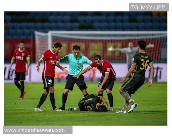 成都足球队杯赛表现分析：个人能力与团队协作的完美结合