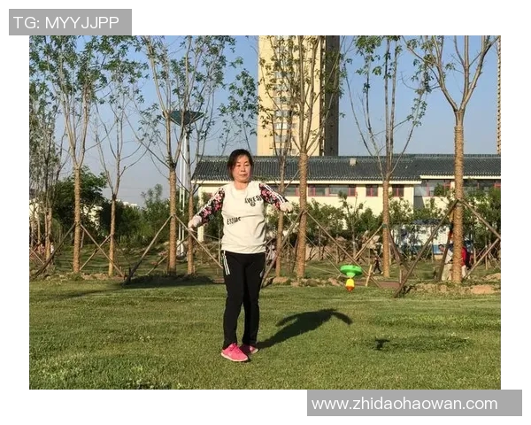 璀璨星光下的足球盛宴美女们闪耀颁奖典礼的华丽瞬间